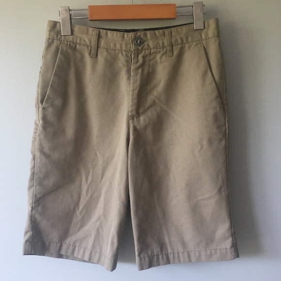 Volcom khaki shorts - Picture 2 of 9